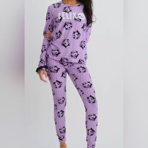 Felix Purple And Black 3 Piece Set. Top, Bottoms, 2 Hair Ties. Size Med NWT